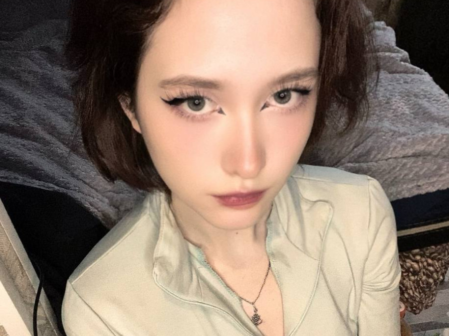 фото модели виртуального секса и порно чата Луна 2