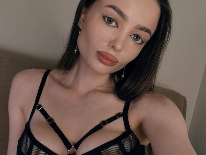 фото модели виртуального секса и порно чата -Barbie-Size- 1