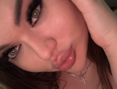 фото модели виртуального секса и порно чата Kessi 4