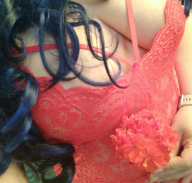 Твоя кошечка  ждет тебя