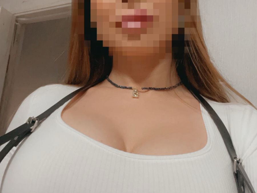 фото модели виртуального секса и порно чата Мила сладкая попочка 4