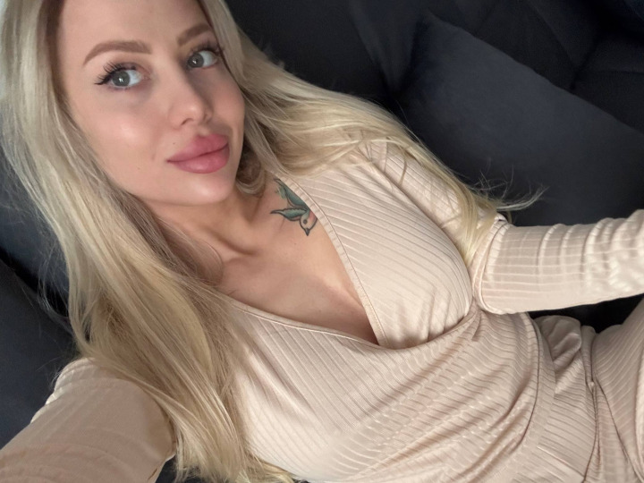 фото модели виртуального секса и порно чата Angelica 1