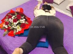 фото модели виртуального секса и порно чата Сисястая и ЖОПАСТАЯ красотка! 2