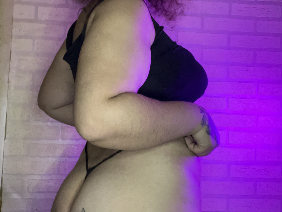 фото модели виртуального секса и порно чата Люблю шалить, зови меня плюшей 🌸 4