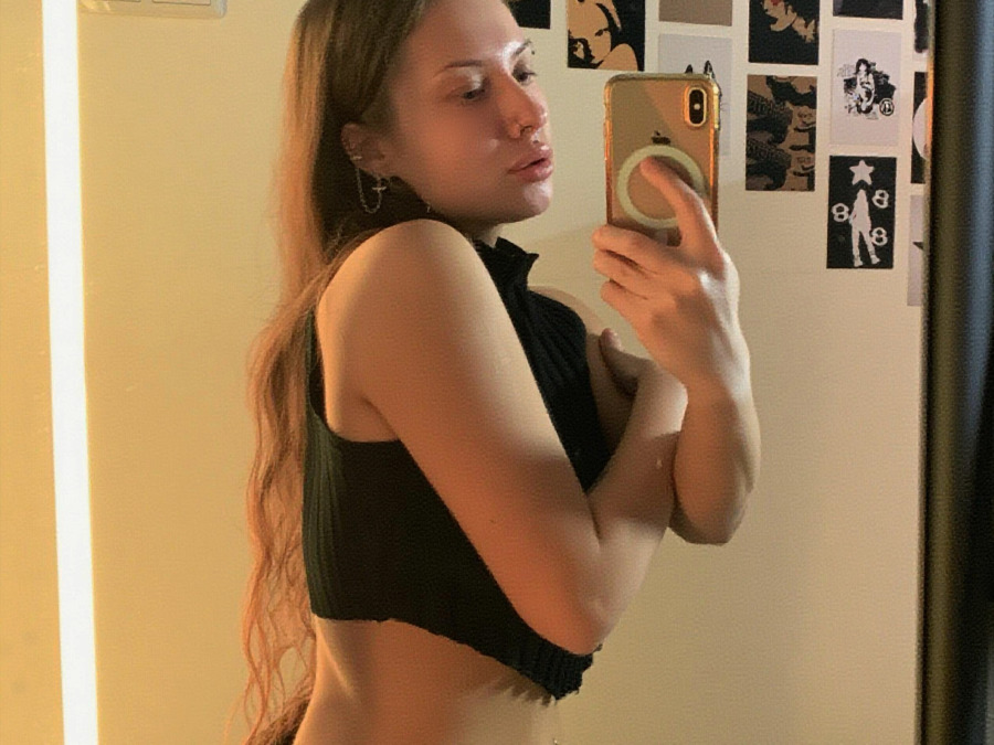 фото модели виртуального секса и порно чата Милана 4