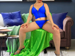 サイバーセックスとアダルトチャットモデル写真 大きな唇を持つ熟女はあなたを望んでいます！ 4