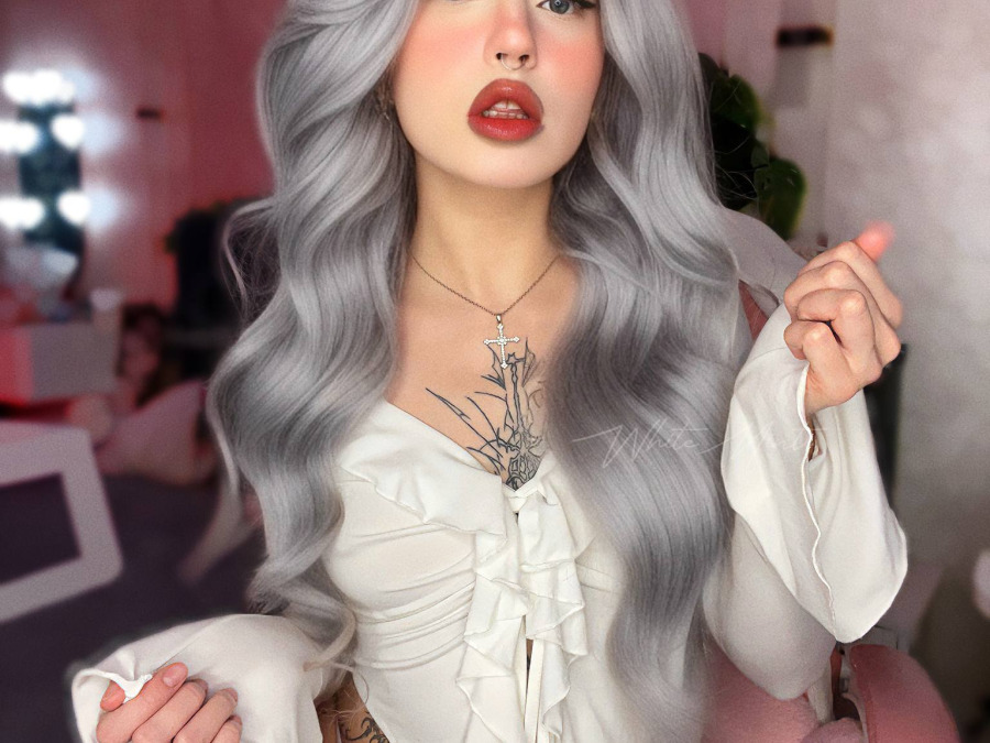 sexting and porn chat model photo The best virtual Internet model WhiteMinti 1