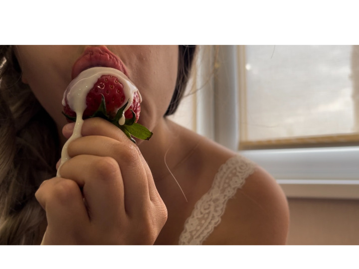 sexting and porn chat model photo ONLINE CALL AND CORRESPONDENCE 1