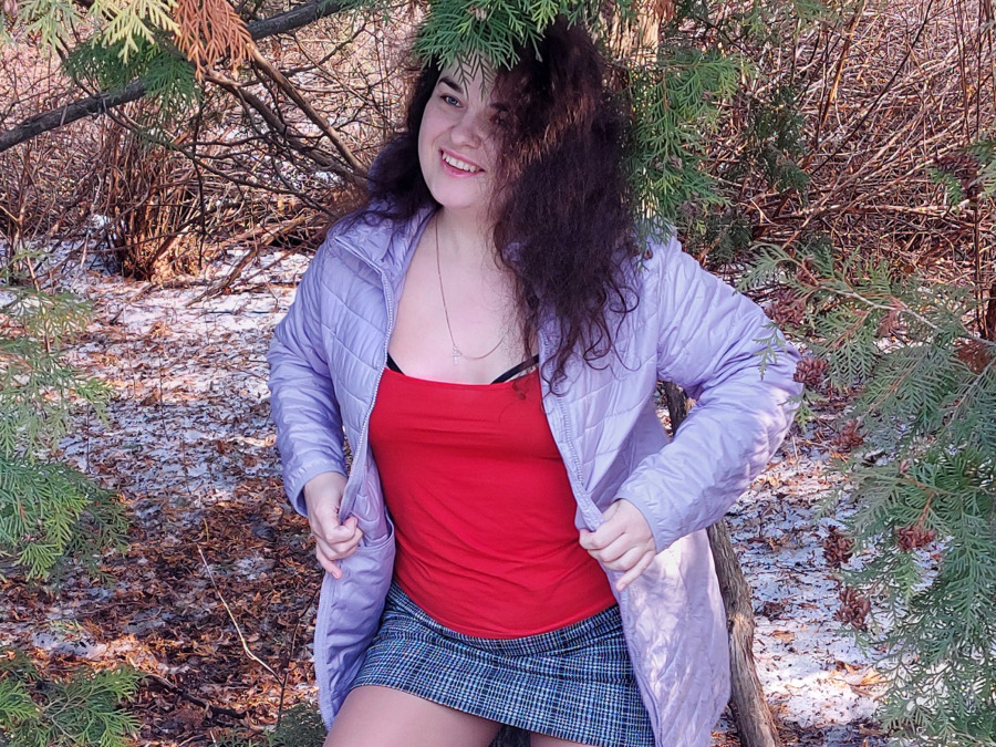 sexting and porn chat model photo Big lips, hairstyle.sex voice. ONLINE 5