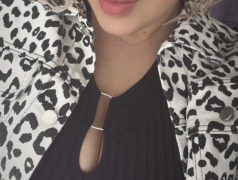 sexting and porn chat model photo Margot 2