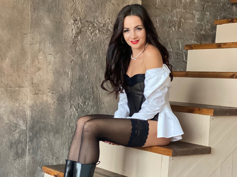 sexting and porn chat model photo Diamond 1