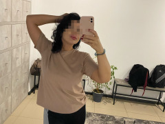 sexting and porn chat model photo Monica 4