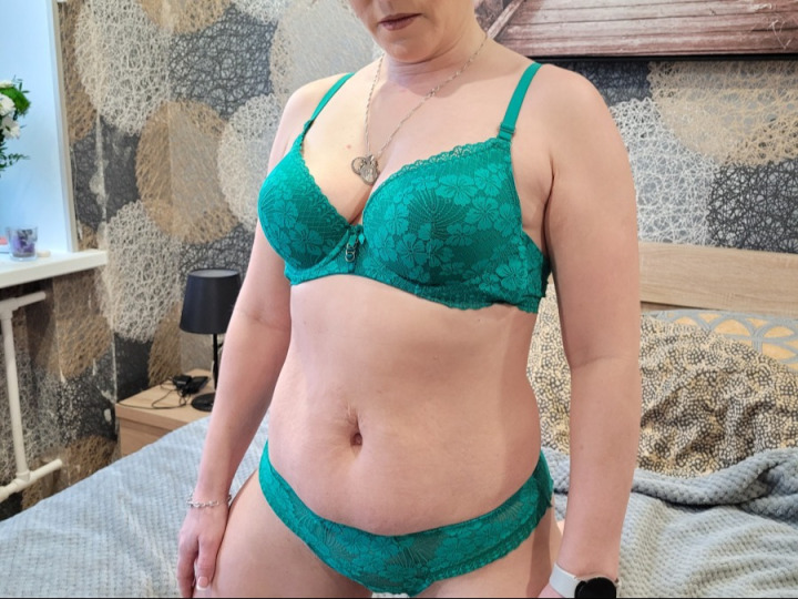 비디오 스토리 커버 Katerina