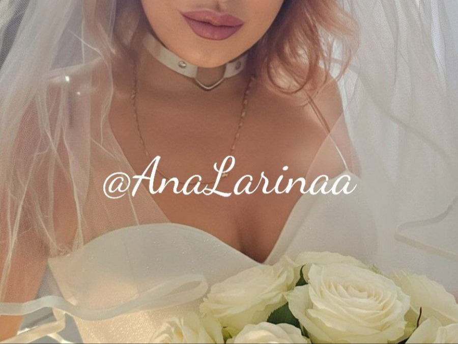 sexting and porn chat model photo AnaLarinaa 5