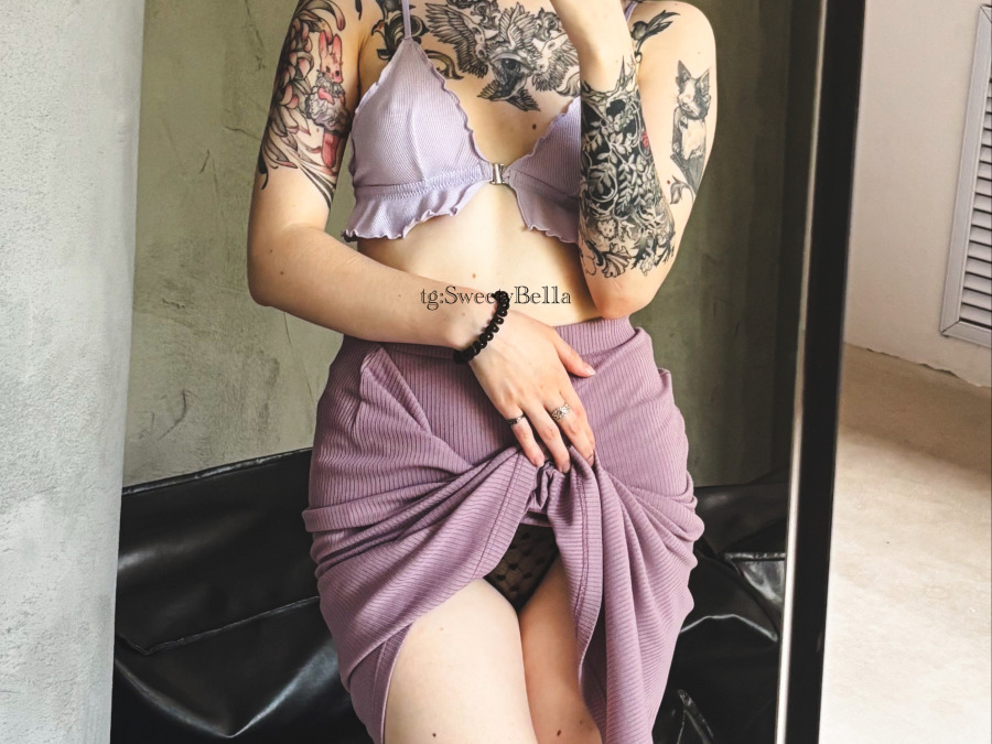 фото модели виртуального секса и порно чата молоденькая нефорша с аккуратной красивой фигурой и большим либидо. 1